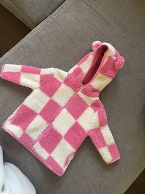 Outdoor kids Pink & Cream Checkered Sherpa Hoodie with Bear Ears